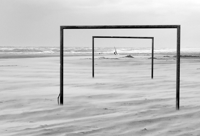 伯恩茅斯欲留塞梅约至赛季末，英超五强关注其解约条款